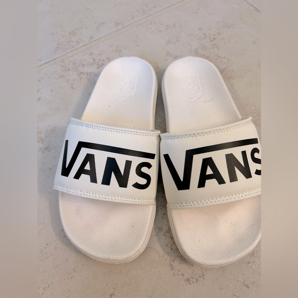 Vans Slides - size 5 - great condition- worn once